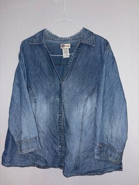 Faded Glory Light Blue Denim Shirt